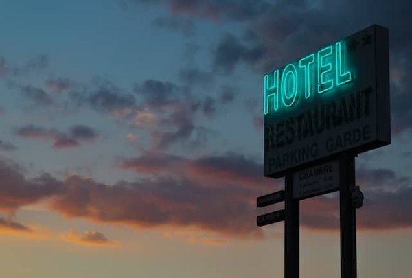 Comment trouver un hôtel 1 étoile pas cher et confortable ? 