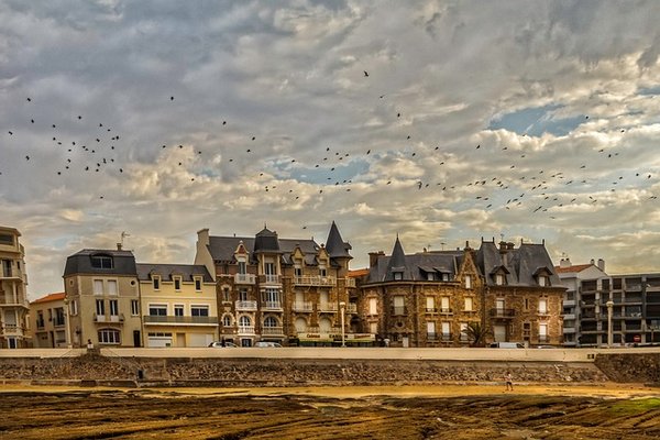 Les Secrets d'un Séjour Inoubliable : Top 10 des Campings 4 Étoiles en Vendée