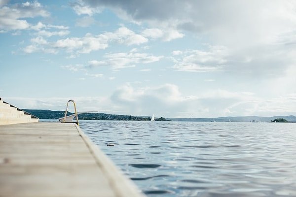 Les 10 raisons incontournables de choisir un camping Vosges avec piscine 5 étoiles pour vos prochaines vacances