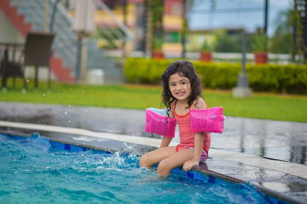 Top 10 des campings 4 étoiles avec piscine en Ardèche pour des vacances inoubliables