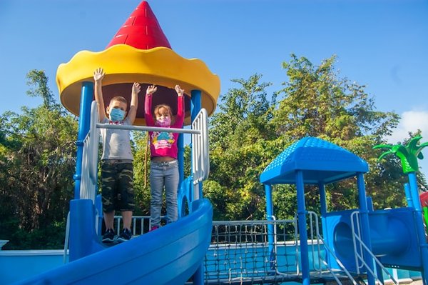 Escapade en nature: top destinations de glamping en famille